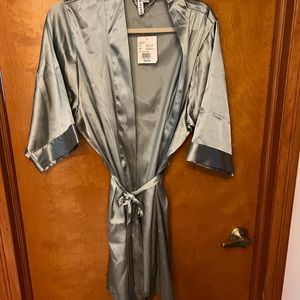 Satin robe